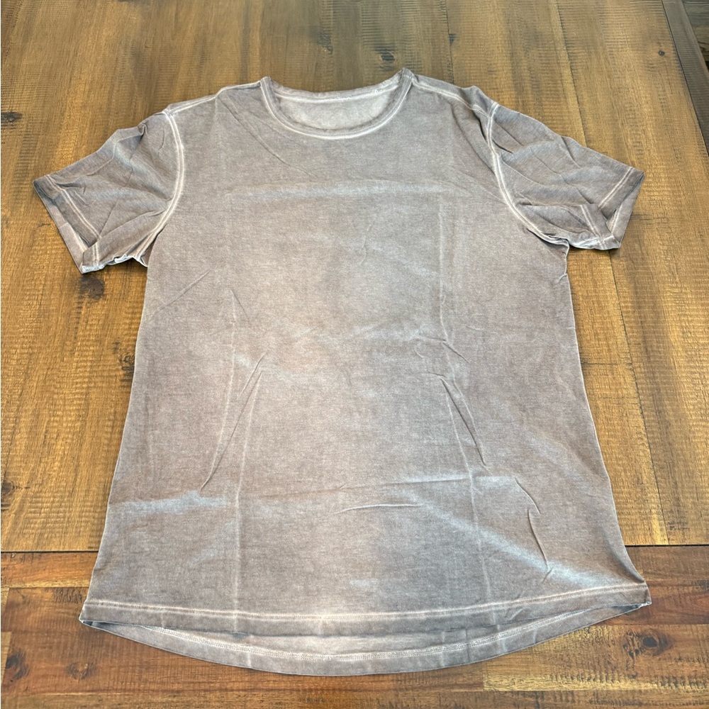 Lululemon 5 year basic tee shirt size L